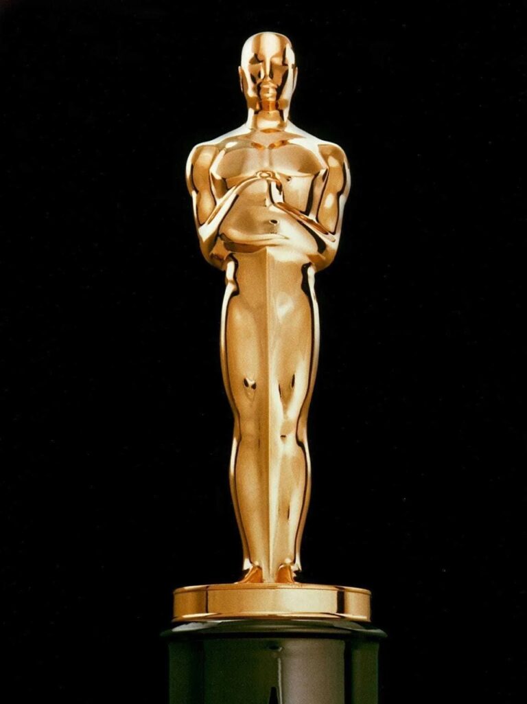 Celebrate Hollywood … Sunday at USA Dance